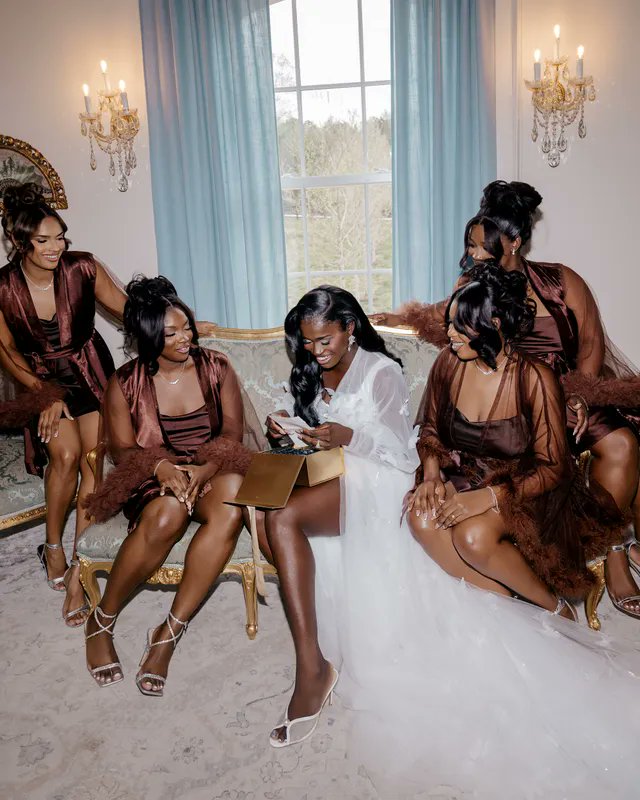 Mr &amp; Mrs Lyles

📸 Stanlo Photography / Vogue