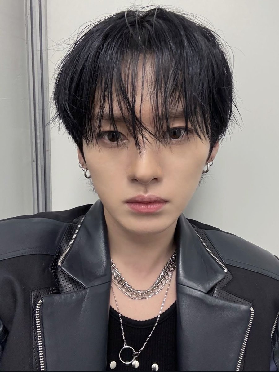 lia is unique on fire ✧ odsd 📌 tweet media