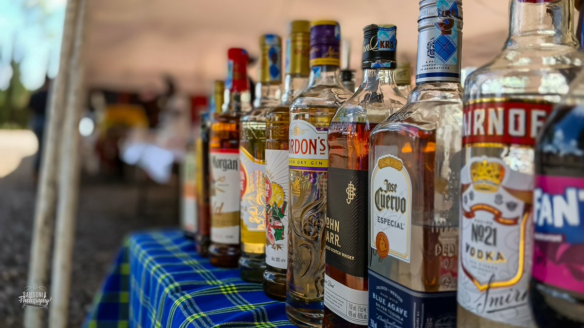 Treasonous bartender tweet media