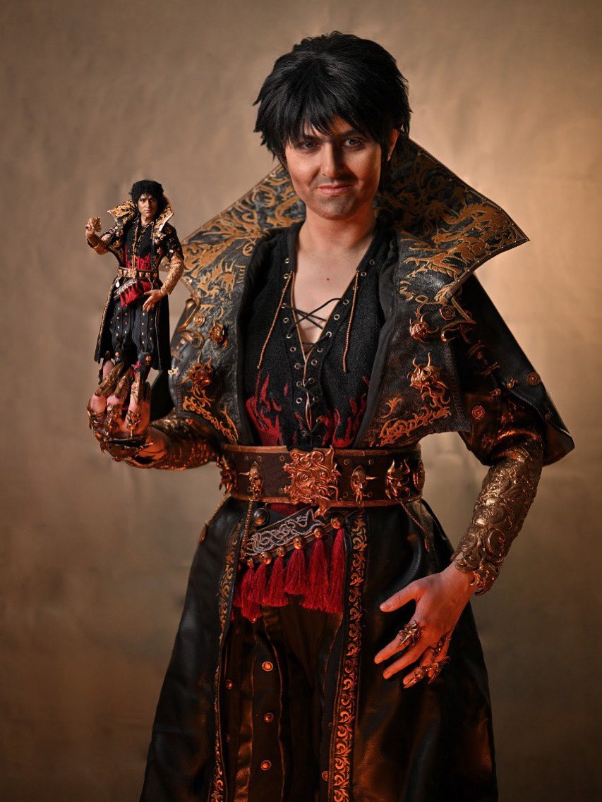 Ainaven Cosplay tweet media