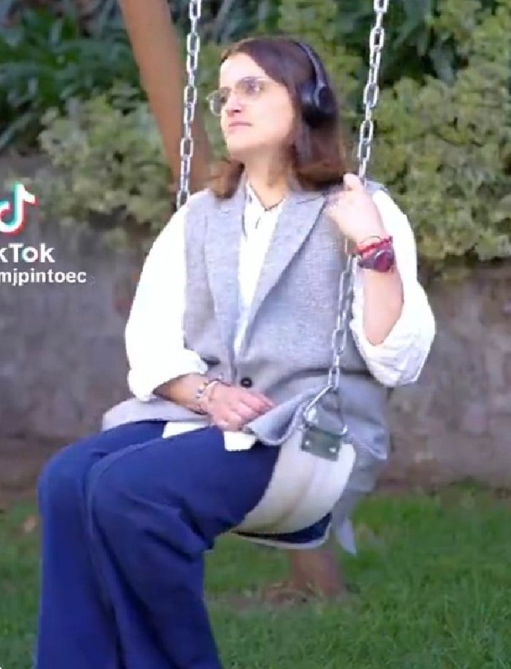 Miss_C.O Jones tweet media