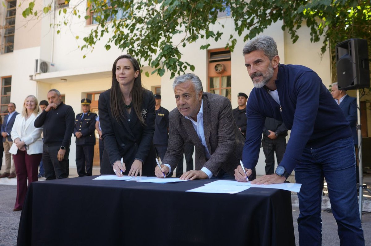 Alfredo Cornejo tweet media