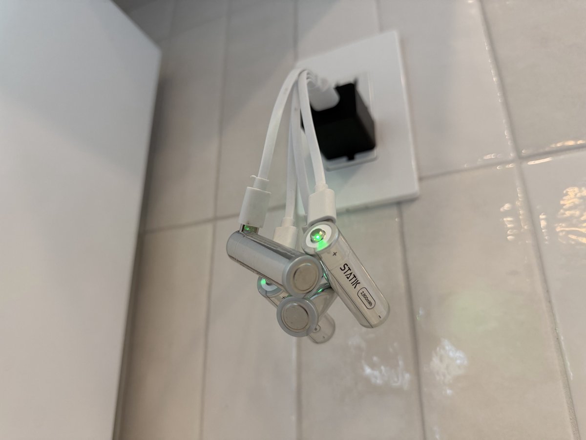 Vadim Yuryev tweet media