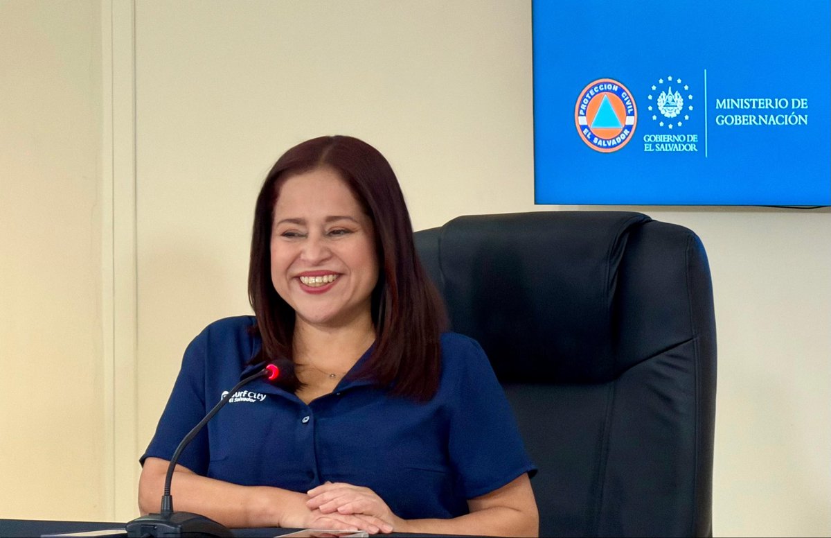 Morena Valdez 🇸🇻 tweet media