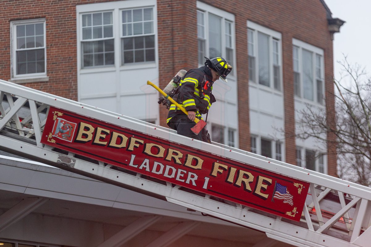 857_Fire_Photography tweet media