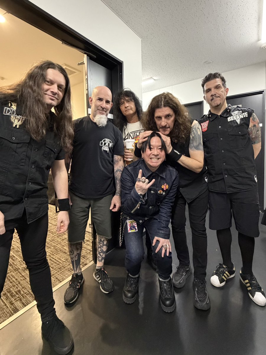 creature_kenny's tweet image. 🤘ANTHRAX🤘

Japan Tour 2026‼️🇯🇵
みんなと遊んだ6日間‼️初日東京公演ではケニーまさかのステージに‼️🎤😱

旅日記たっぷりShoutしました‼️👇
greedxxx.com/shout/2604/260…

Big Love 💜 Thank You @Anthrax ‼️
See You Soon‼️🤩🤘

★Stage Clothes By @greed_store #creaturefromtheliving #madtoyz