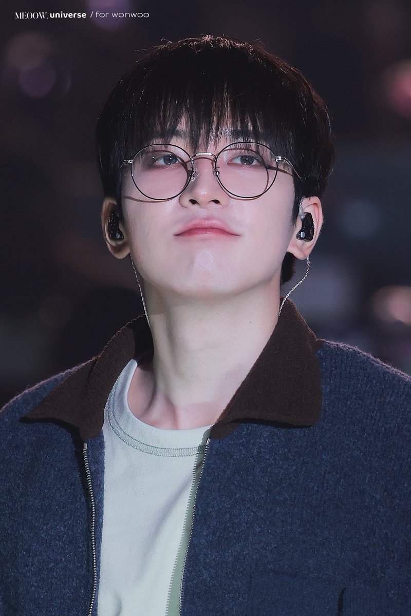 담담한 원우🐈⬛🧣 tweet media