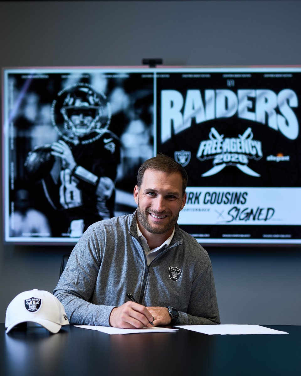 nflrums's tweet photo. Kirk Cousins has offically signed with the Las Vegas Raiders https://t.co/fLo0I9Z4T0