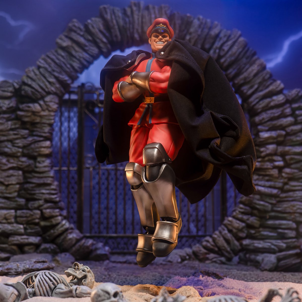 KingdomFigure's tweet image. The Final Boss ☝🏽 

Available in the link of my bio from @bigbadtoystore

#streetfighter #mbison #toys