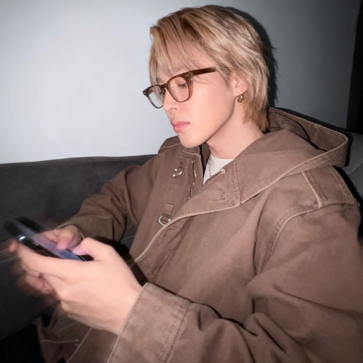 manu 𓏲 ๋࣭ ࣪ ˖ tweet media