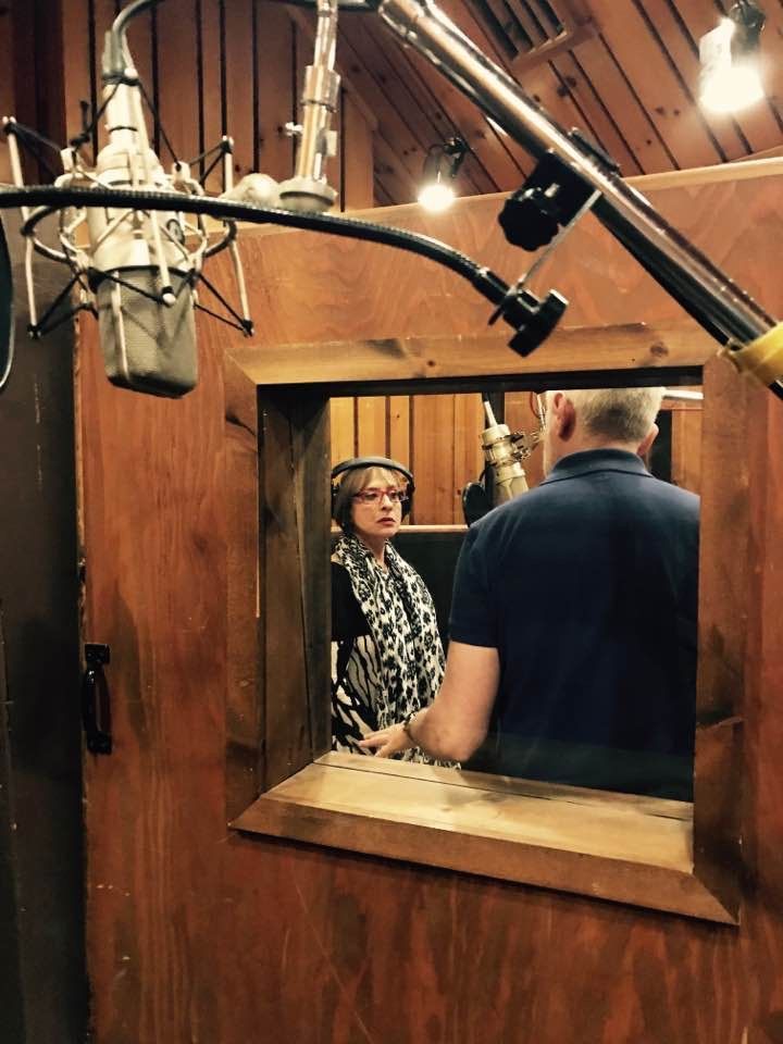 Hourly Patti LuPone (@dearpattilupone) on Twitter photo 