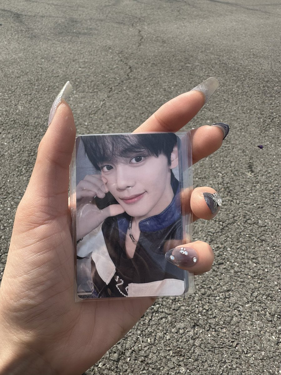 𝗇𝖺𝗇𝖺 tweet media