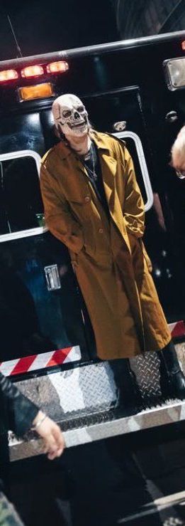 t a t iโญ encerrada en el placard 2026 tweet media