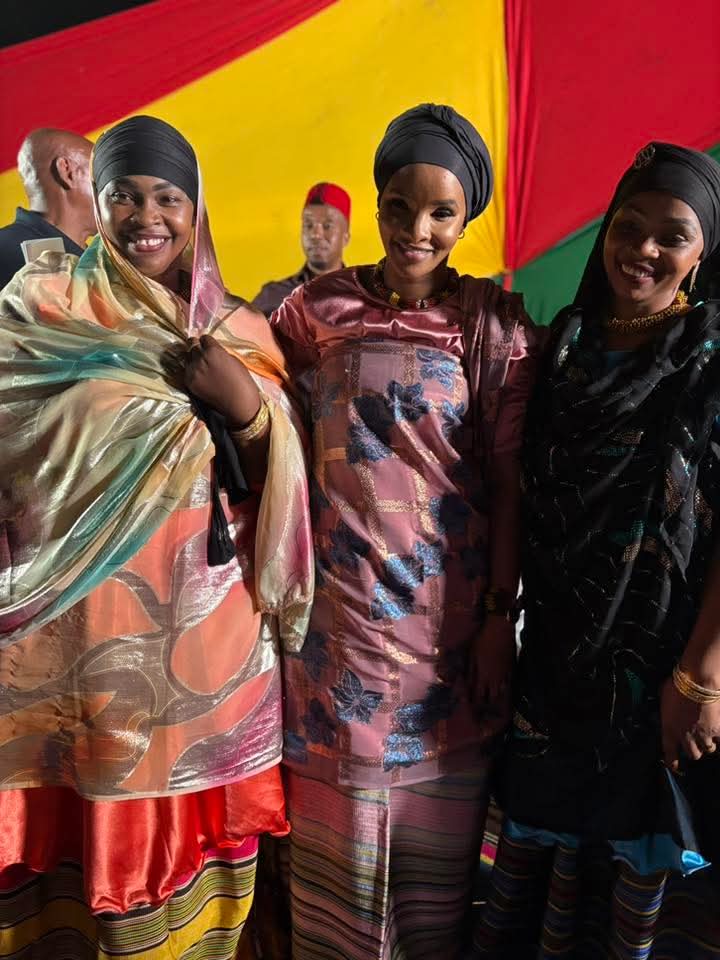 NubianSouk's tweet photo. @LuluHassan @RashidAbdalla @NubianSouk https://t.co/Ps9FmlUDEP