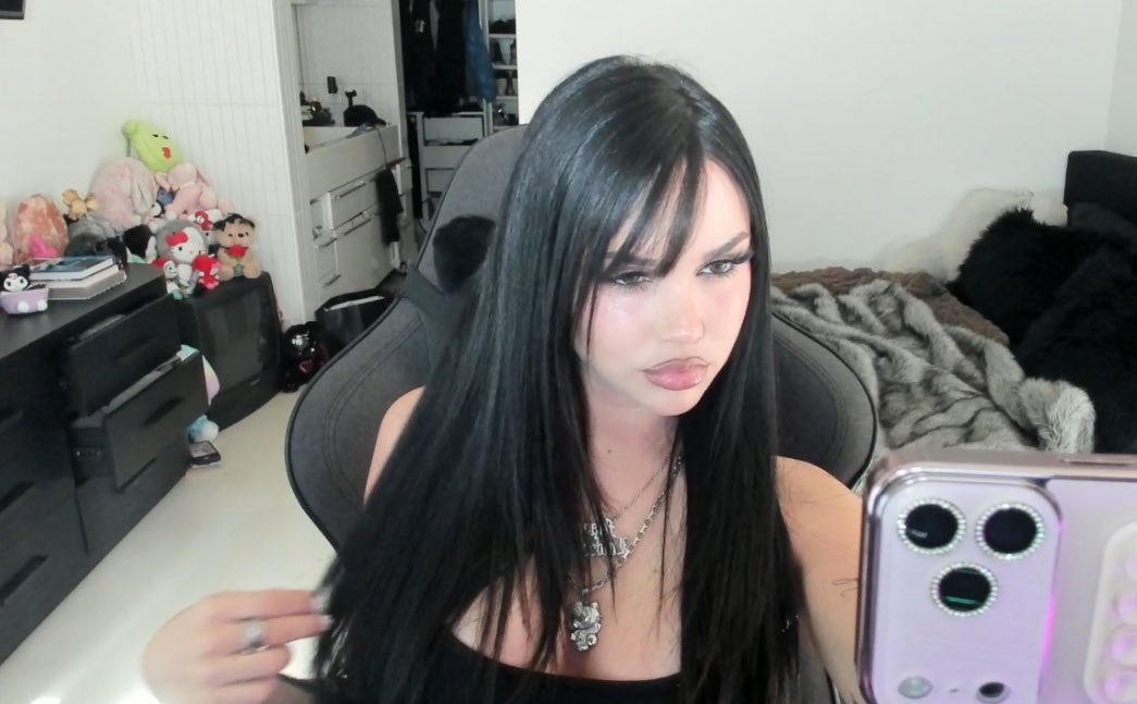 ti 𓆩𑣿𓆪 tweet media