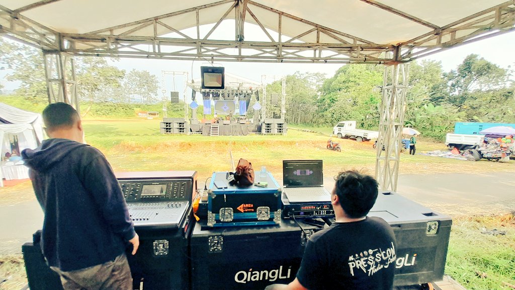 TeuJo_mblo tweet media