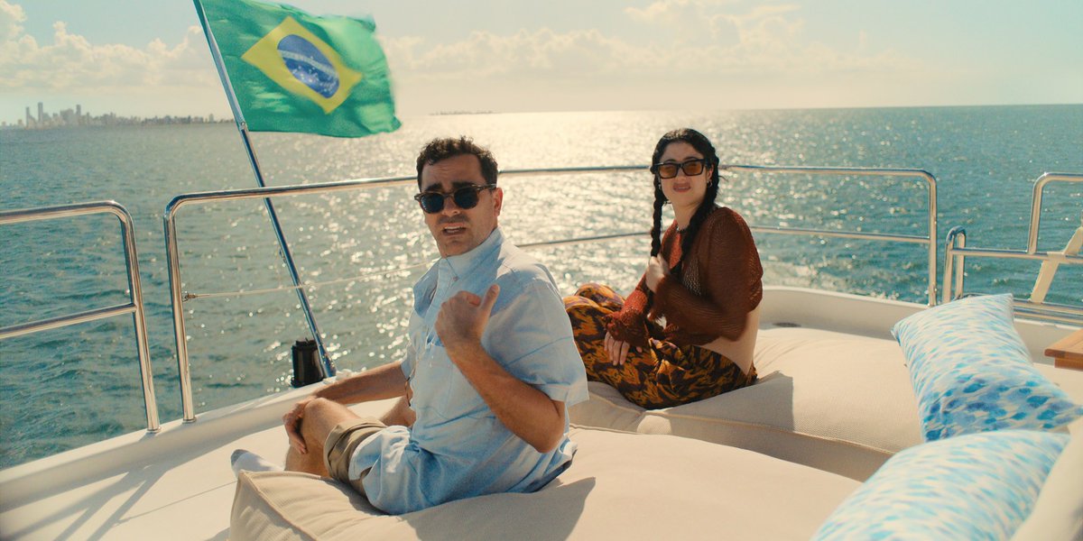 Beth Ferreira tweet media