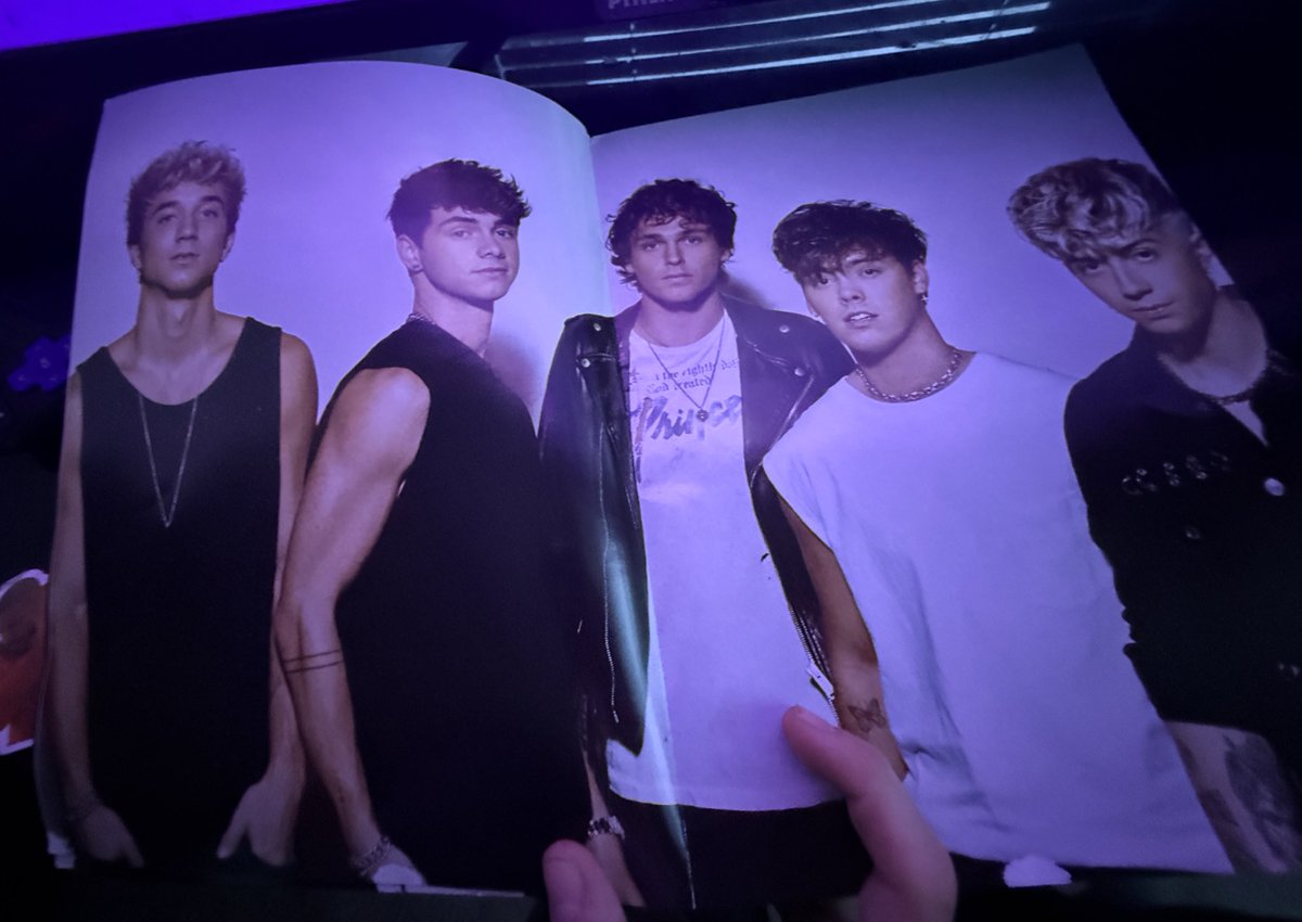 SeaveyLane_'s tweet photo. Look what i found @whydontwemusic @SeaveyDaniel  the good times and the bad ones book from yalls last album miss yall 💔 https://t.co/Si9oTKsfNy