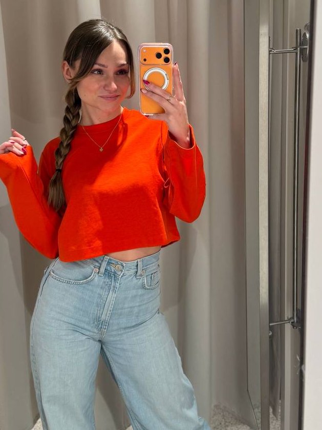 MonaMystery tweet media