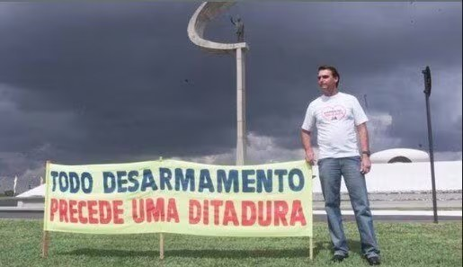 A Juliana tweet media