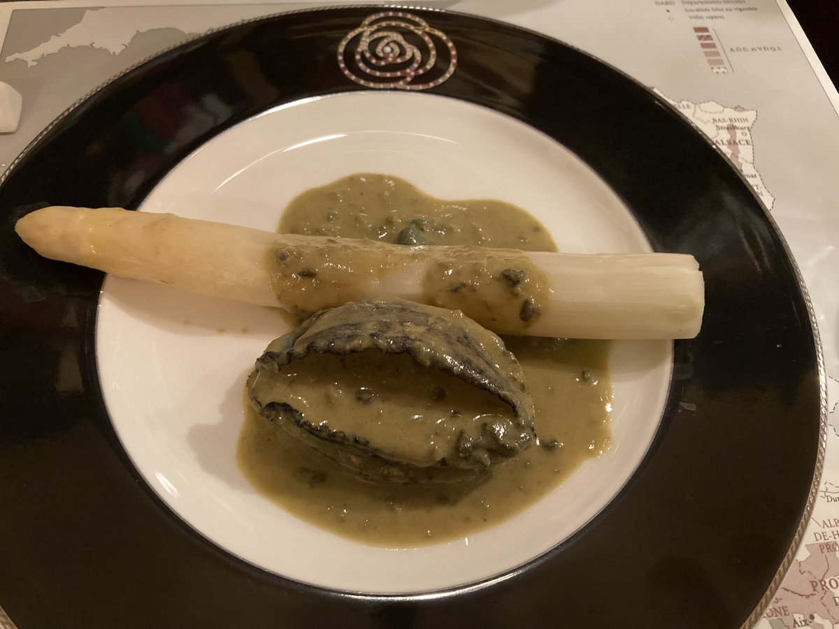 AYA.T（人類） tweet media