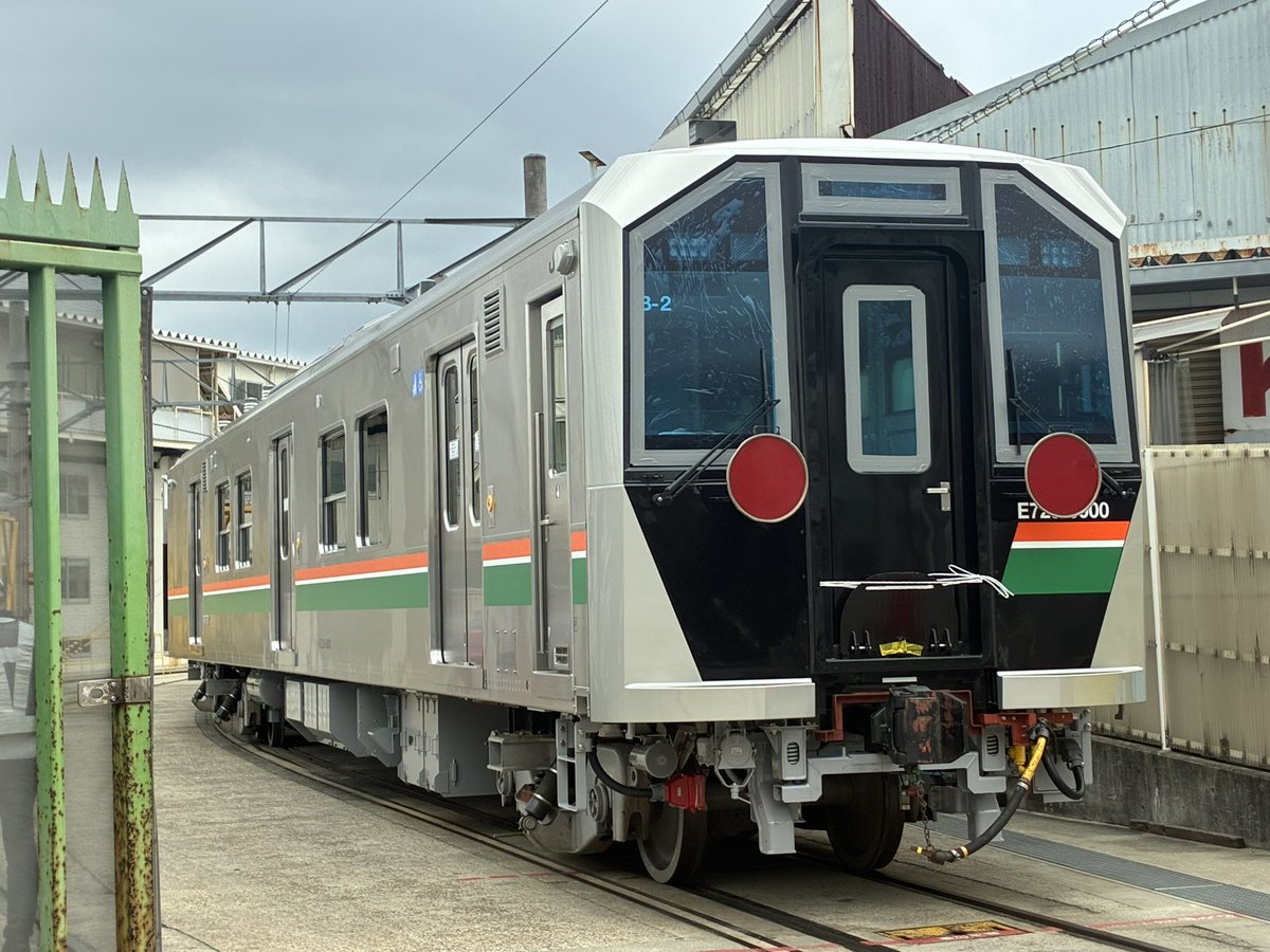 ﾄﾋﾞ(𝙸𝙲𝙷𝙸𝙷𝙰𝚁𝙰) tweet media