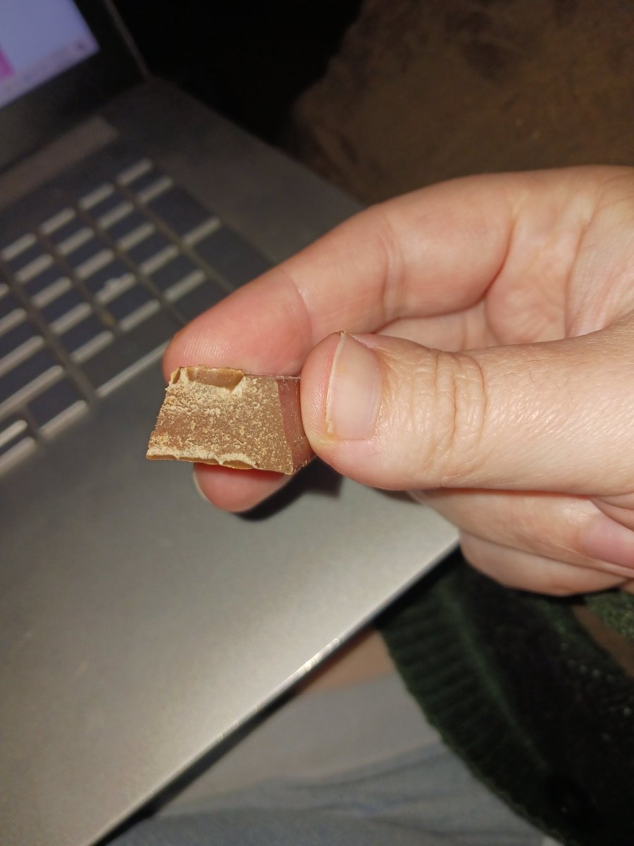 Amy Longpre tweet media