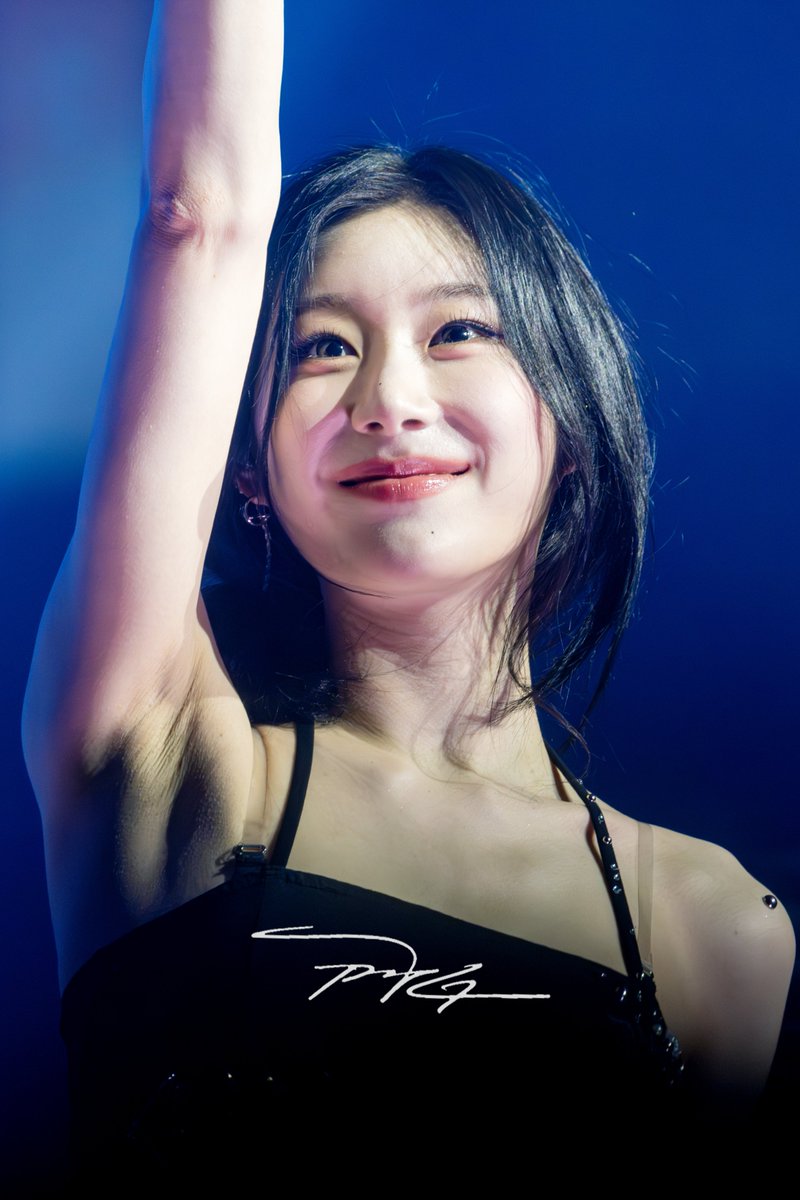 ITZY믿지 tweet media