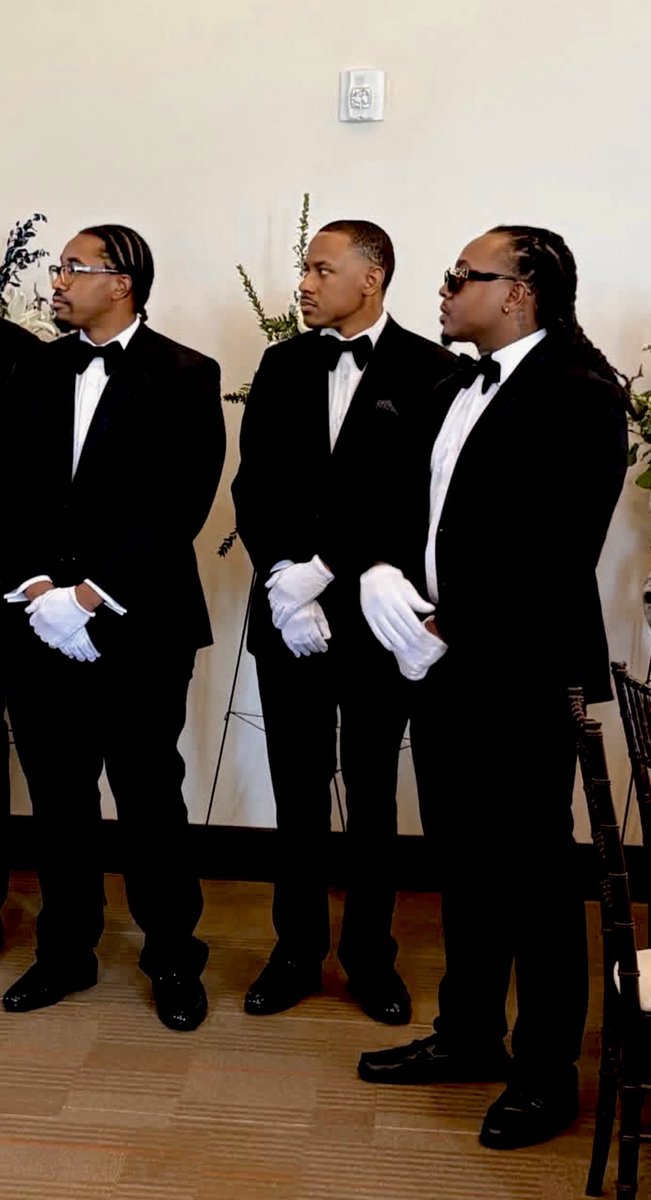 MC HAMMER e/acc tweet media