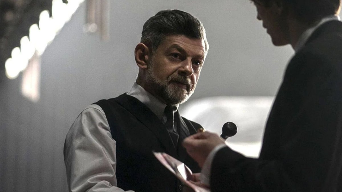 TheNews_Lab's tweet image. INICIO DE RODAJE | 🔴 El rodaje de #TheBatmanPartII comenzará en junio en londres.

#AndySerkis regresará finalmente como #AlfredPennyworth

Recordemos que él está encargado de la próxima de #TheLordOfTheRings y por eso se duda su regreso a esta secuela.

#TheBatman #Batman