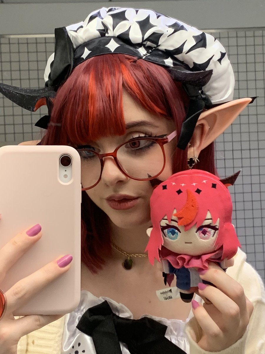 adriawa⏳ tweet media