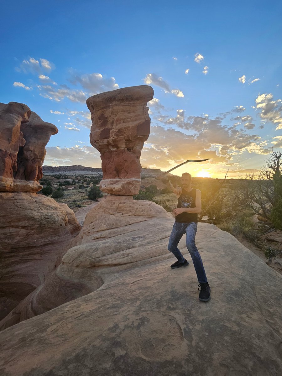 Mr. Fam | לִמֻּדַי tweet media