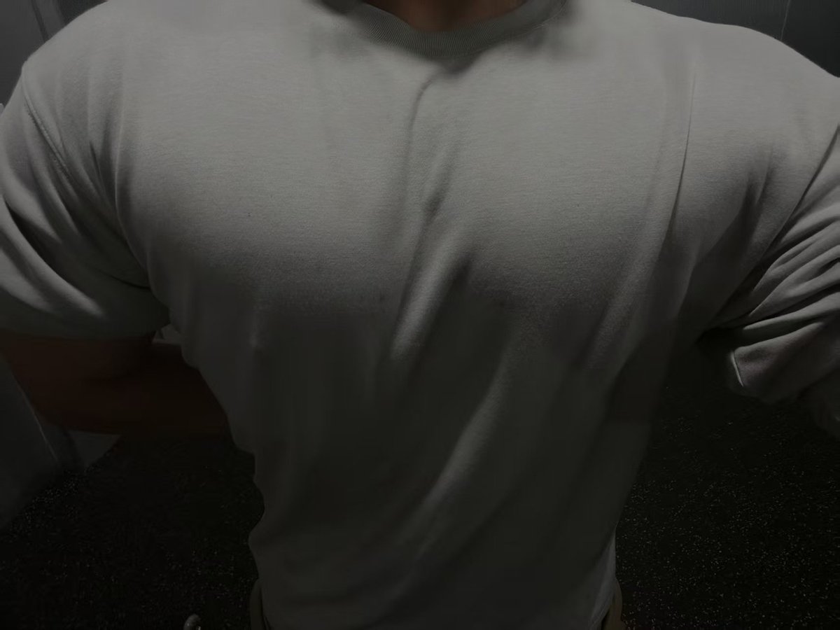 言语就像风 tweet media