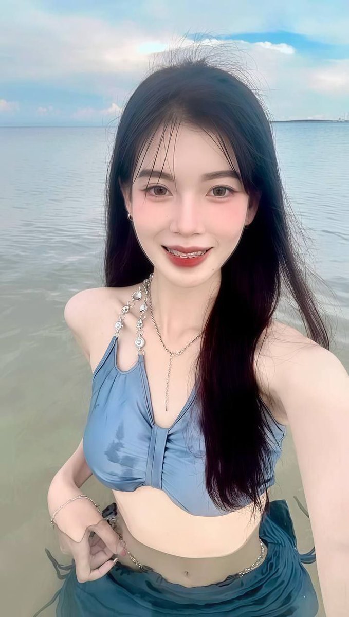 RenXiu28274's tweet photo. 约炮商场导购，直接去她店里脱了裤子���我口，实在是太刺激了.... https://t.co/XLEbguZk1H