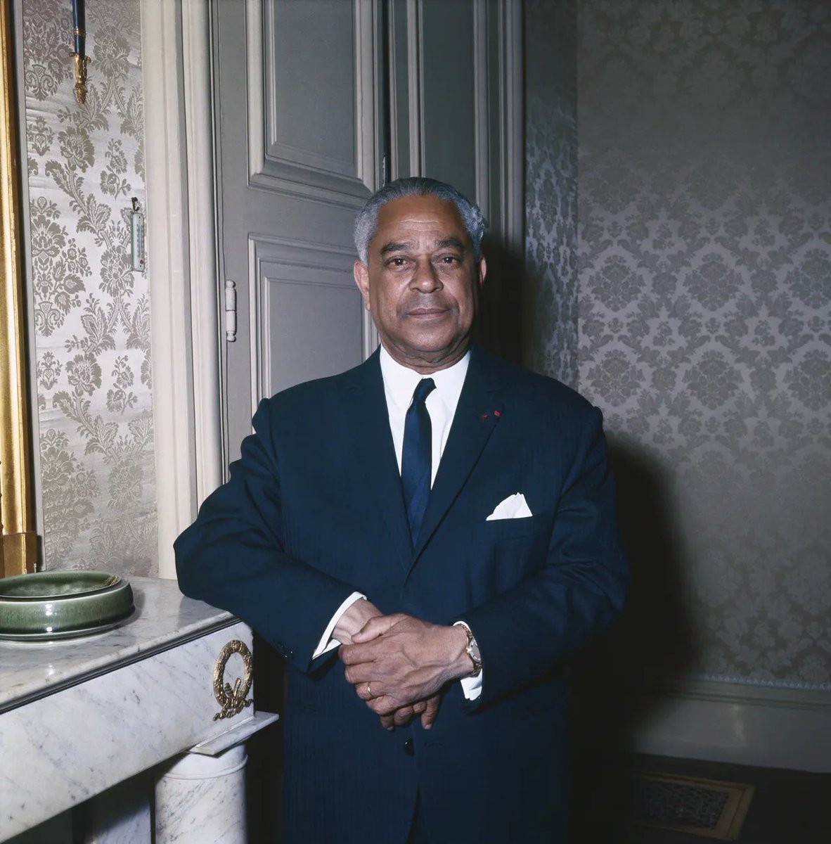 Halte à la Connerie tweet media