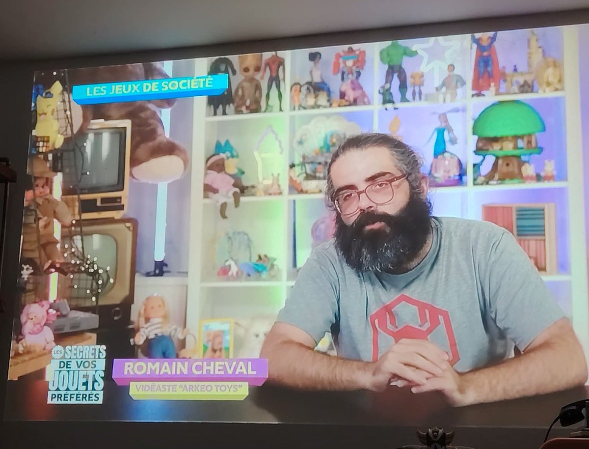 ArkeoToys tweet media