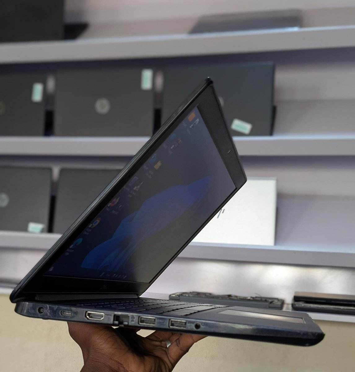 Babawo Top Computer |Usama tweet media