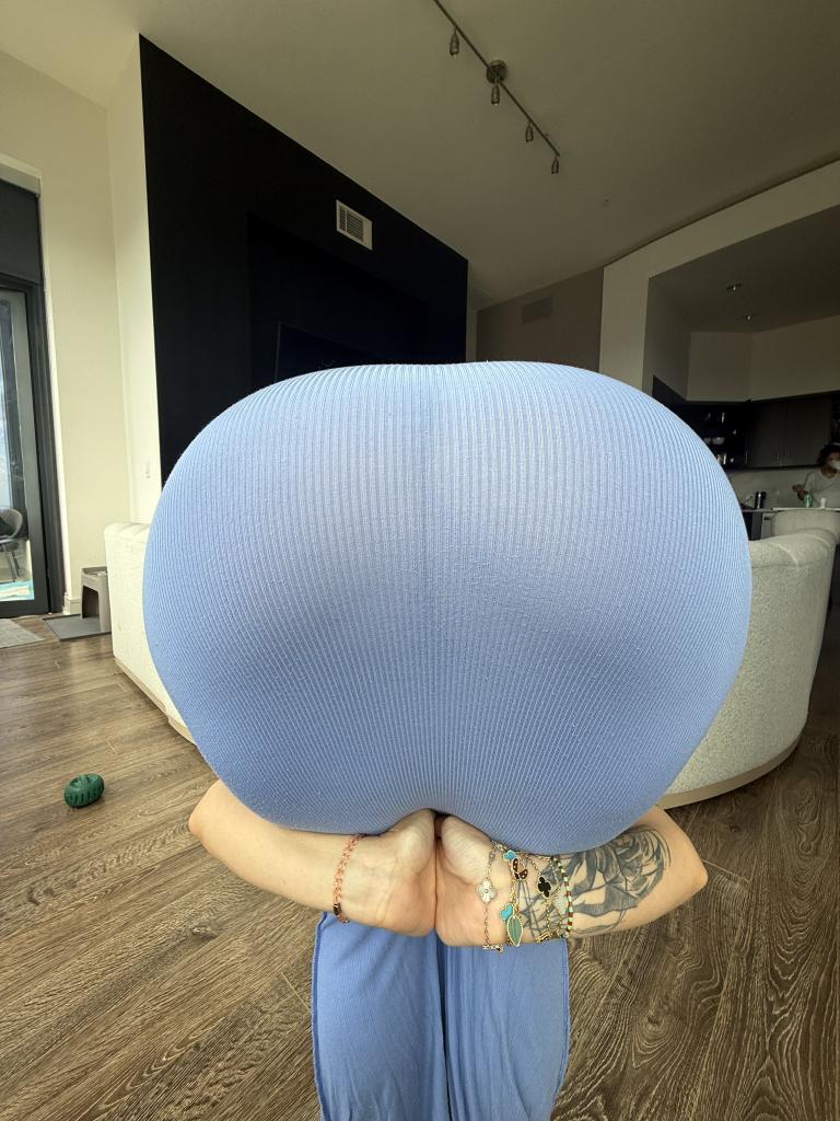 Michelle Nicole tweet media