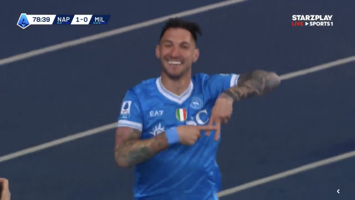 knownasmazen's tweet photo. 1% Chance 99% Faith 
#forzaNapoli 💙💙! https://t.co/KRbhbImj9a
