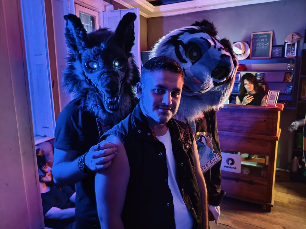 😺ARGOS😺 tweet media