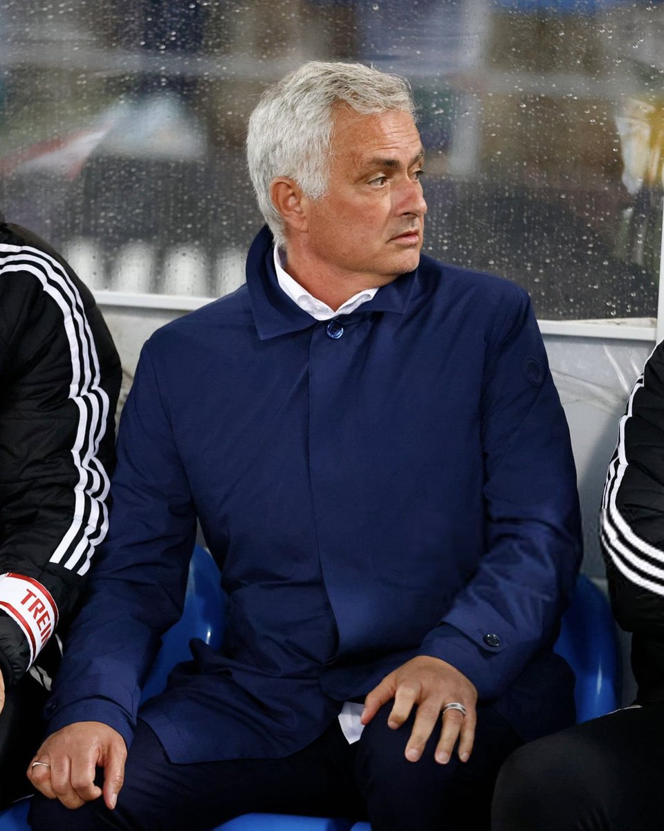 PLUS Benfica tweet media