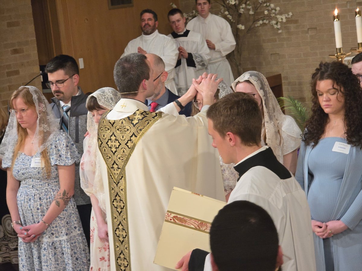 Child of God🍞🍷 tweet media