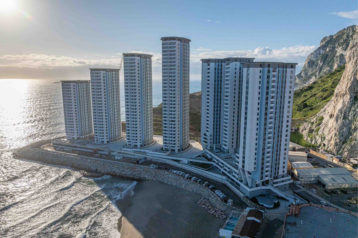 Malcor 🜸 tweet media