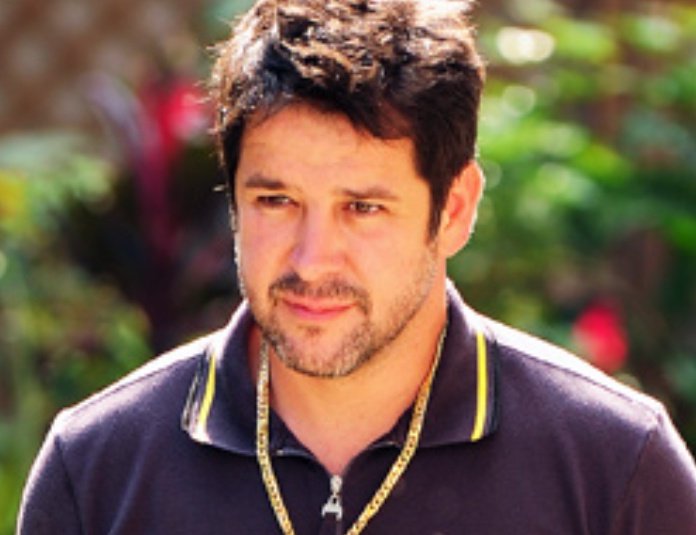 nave X 🛸 tweet media