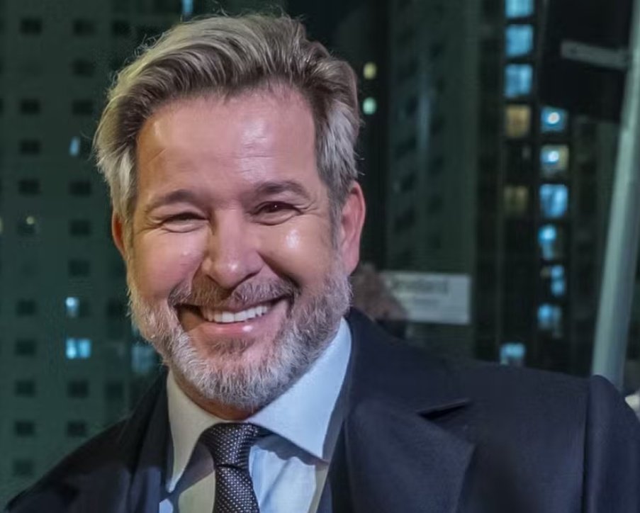 nave X 🛸 tweet media