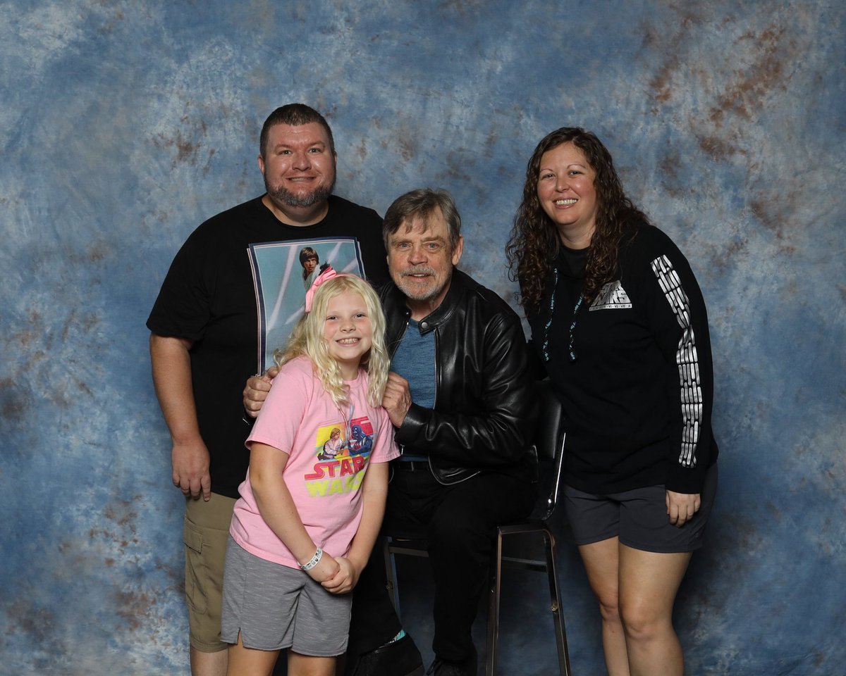 cubman987's tweet photo. Hi #swtwt I'm Chris!  I am a moderator at the Jedi Council Forums and an avid collector of all things Star Wars but particularly Darth Vader stuff.  I've loved Star Wars pretty much my whole life and am one of weirdos who likes it all, though the OT especially. https://t.co/Wgcc01lrEs