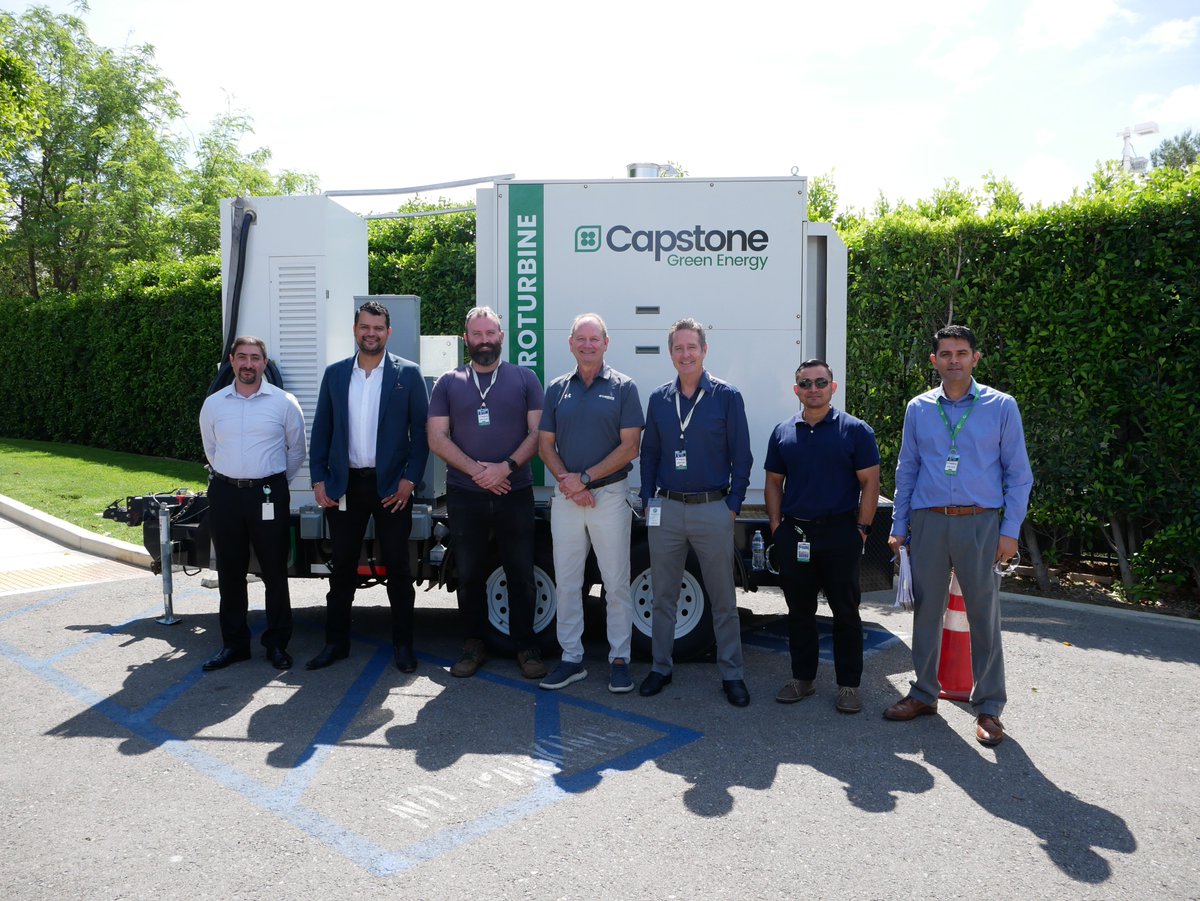 CapstoneEnergy's tweet photo. Last week we hosted leaders from the Port of Long Beach for a factory tour and a hands-on look at our portable EV charging solution.

The challenge facing ports is real: electrify drayage fleets, yard equipment, and shore power but grid infrastructure can't keep up. https://t.co/5xsV7a3aEo