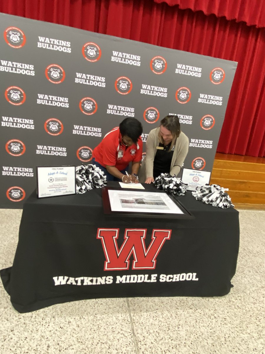 Watkins_CFISD's tweet photo. Today’s a great day to be a Bulldog because Watkins has been adopted by Harris County Precinct 4! We are super excited about our partnership and all the great things to come! ❤️🖤 #gobulldogs #pathwaytoamazing #onfire #onpurpose @cyfairisd https://t.co/ulJZYY3sPx