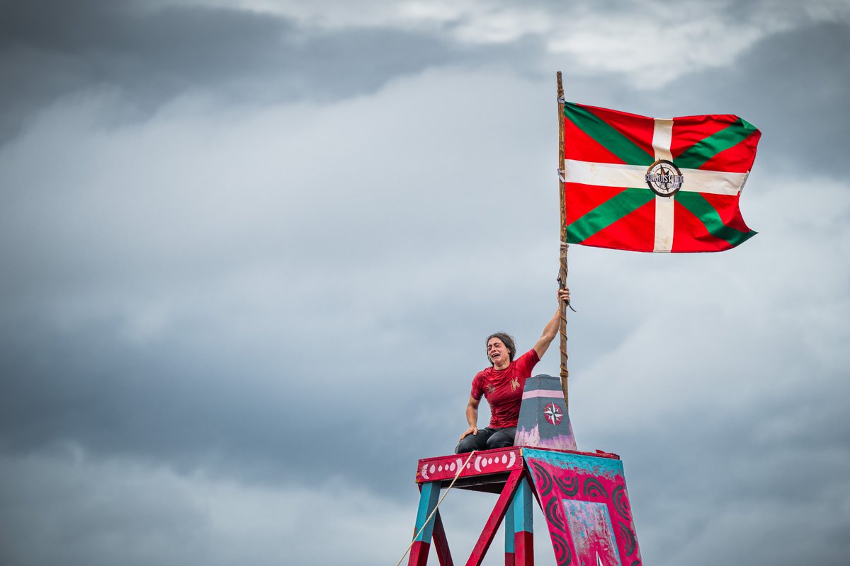 YOCAHU TXAPELDUN!!! ❤️❤️❤️
Aspaldiko partez, gorriek irabazi dute gaurkoa!
 #Conquis23ETB