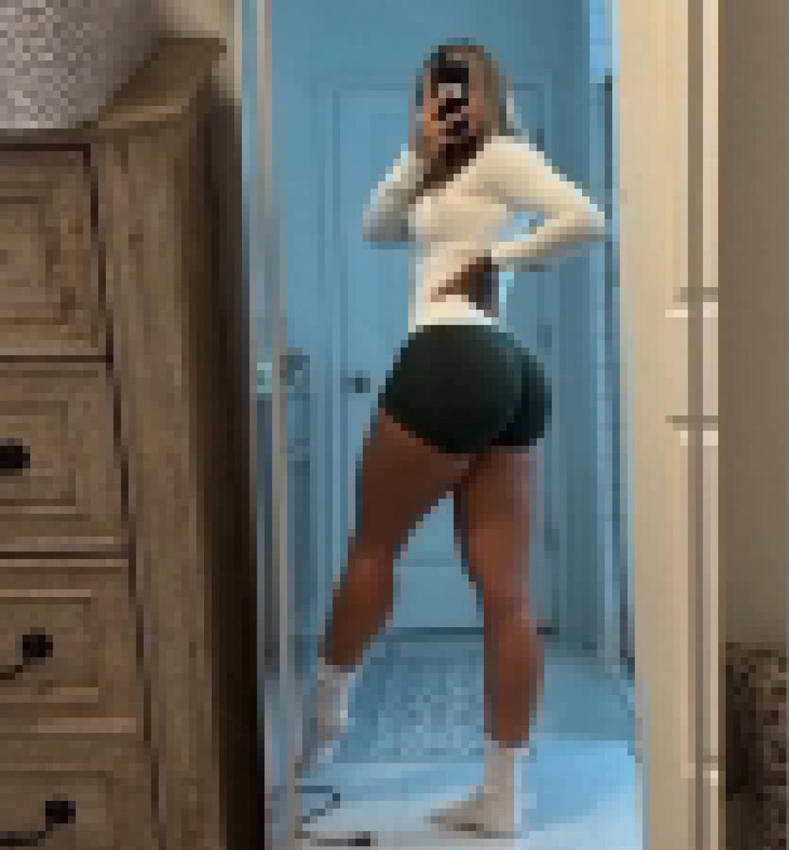 Catfish Findom queen tweet media